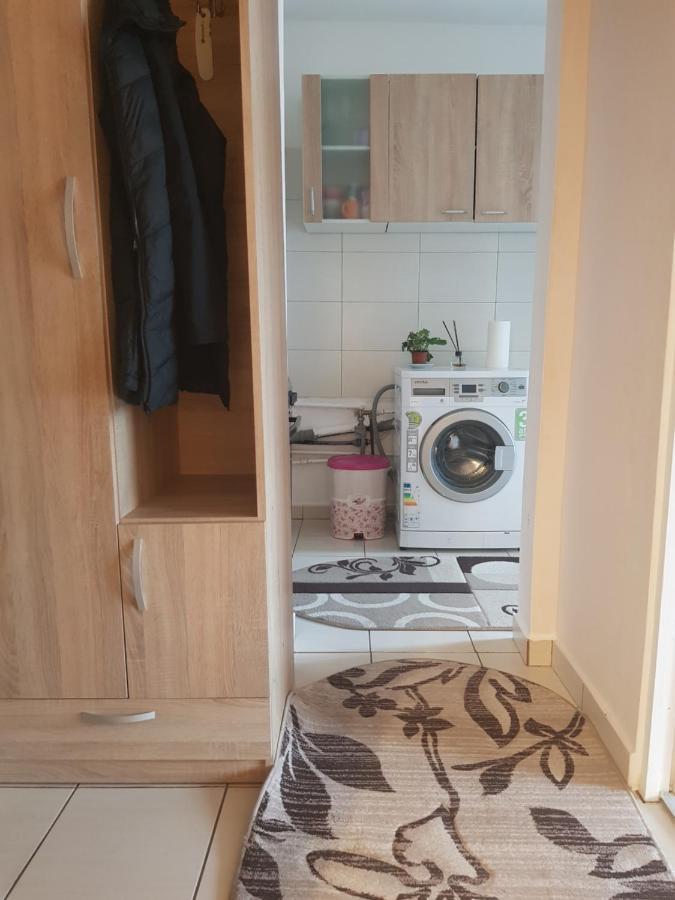 Garsoniera Emilia Appartement Câmpulung Moldovenesc Buitenkant foto