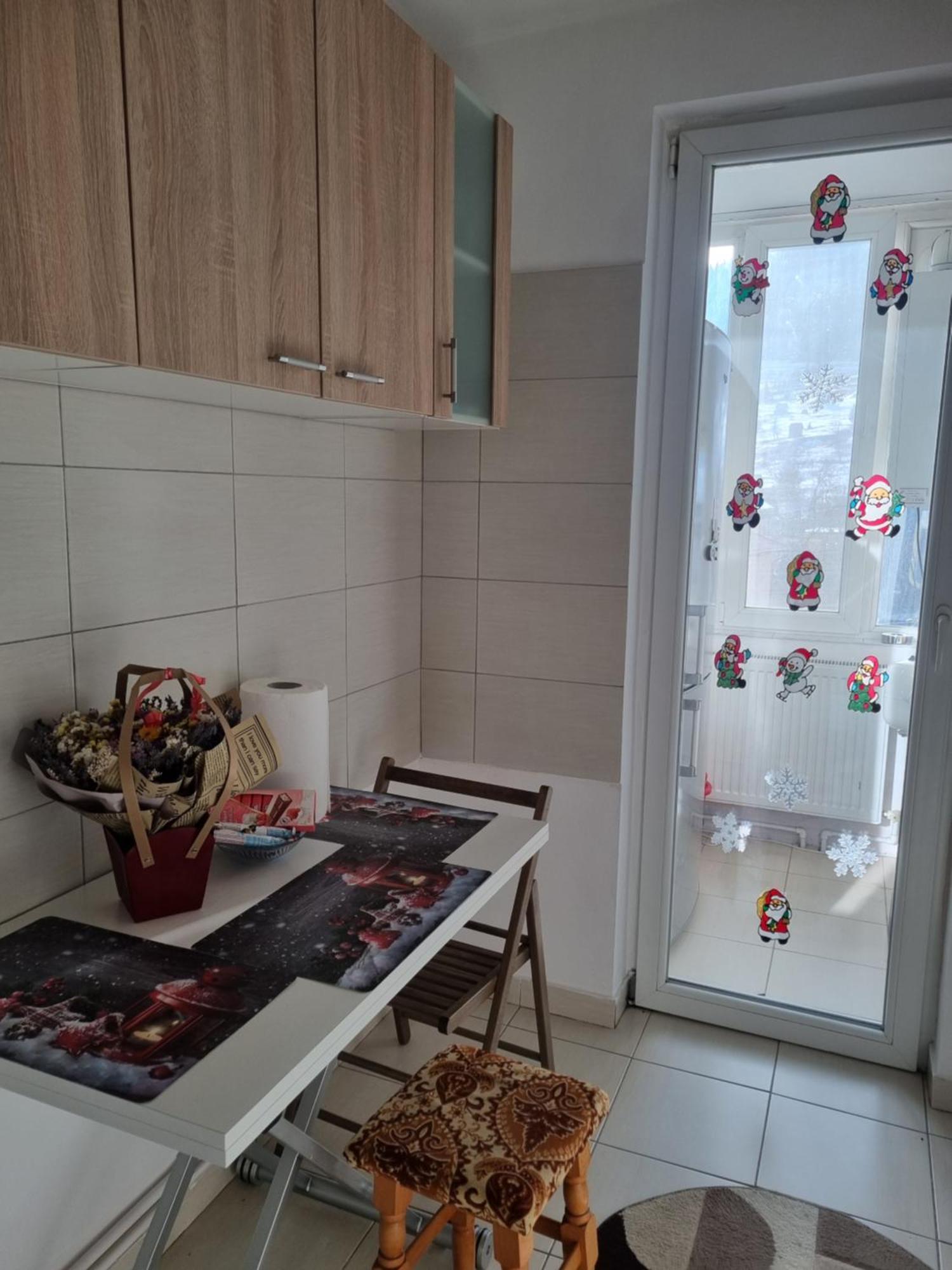 Garsoniera Emilia Appartement Câmpulung Moldovenesc Buitenkant foto